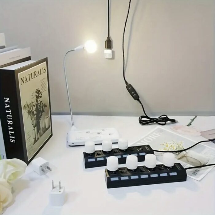 Lampă LED mini USB – lumină de veghe - imagine 5