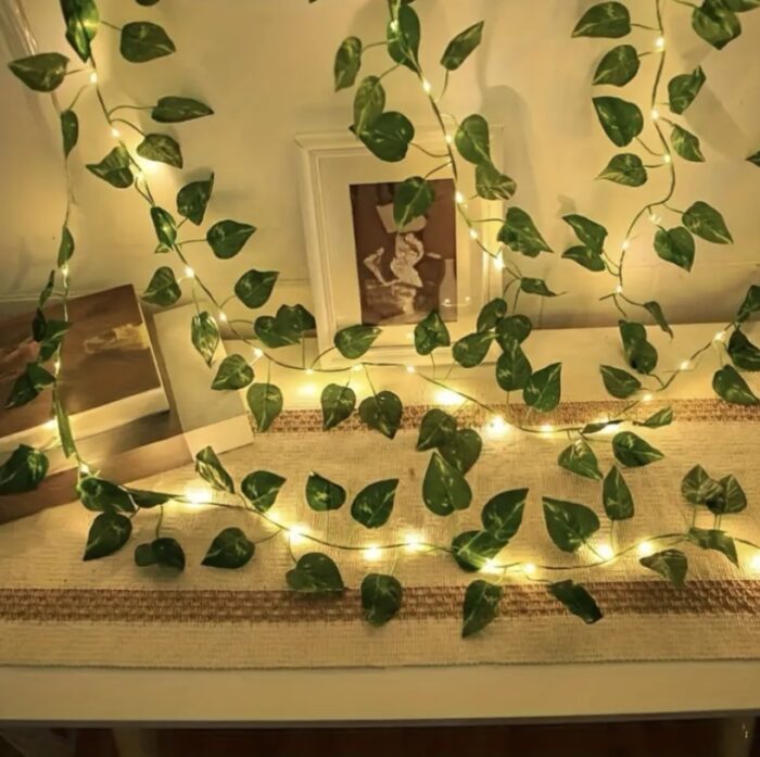 Instalație luminoasă decorativă cu frunze - imagine 3